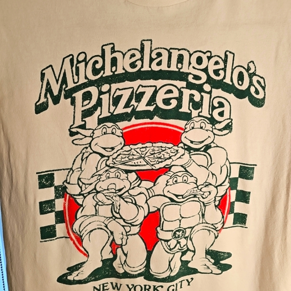 Mens T-Shirt Teenage Mutant Ninja Turtles Michelangelos Pizzeria New York